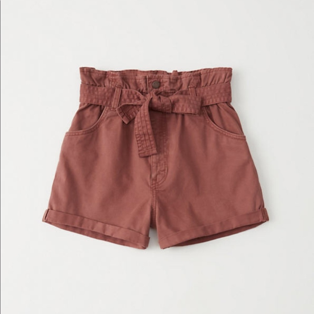 A&F Belted Twill shorts